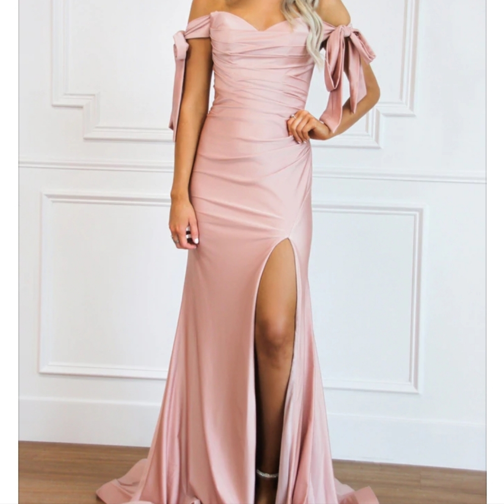Cinderella divine mauve dress size 6